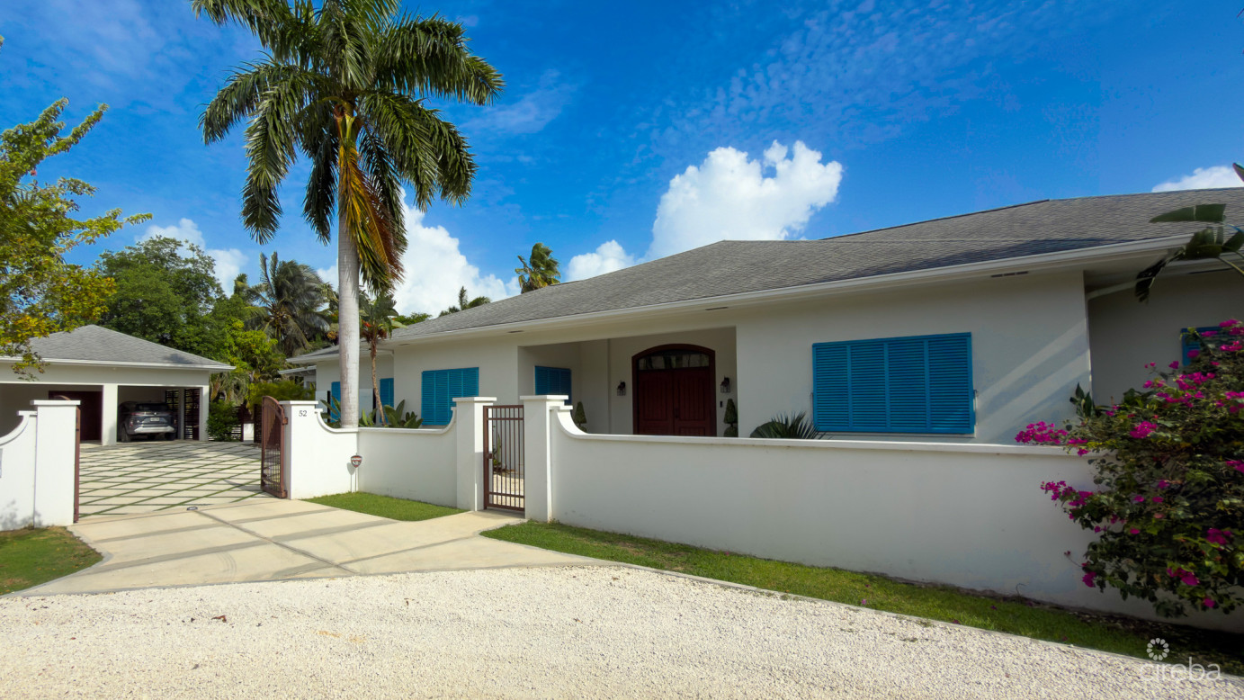Seven Mile Beach Corridor Family Home