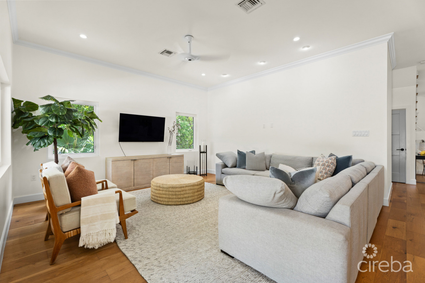 The Chymes 7, South Sound Home