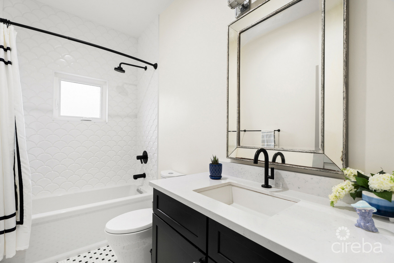 The Chymes 7, South Sound Home