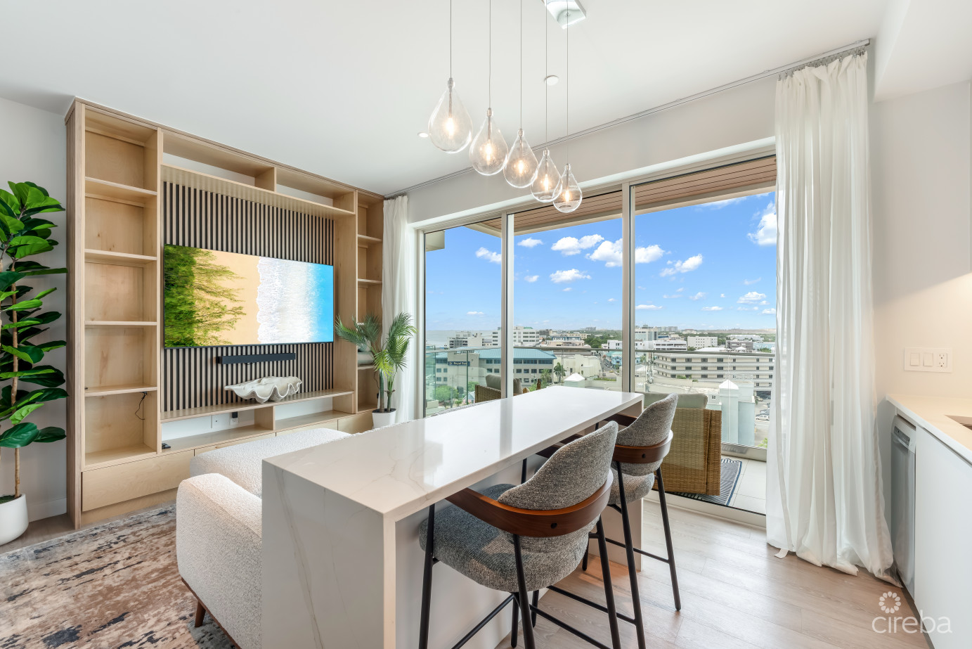 One Gt Residences Upgraded Unit 815
