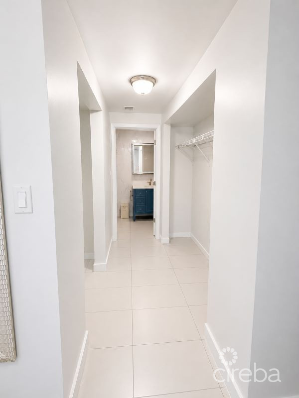 Windsor Lakes Block H, Unit 802