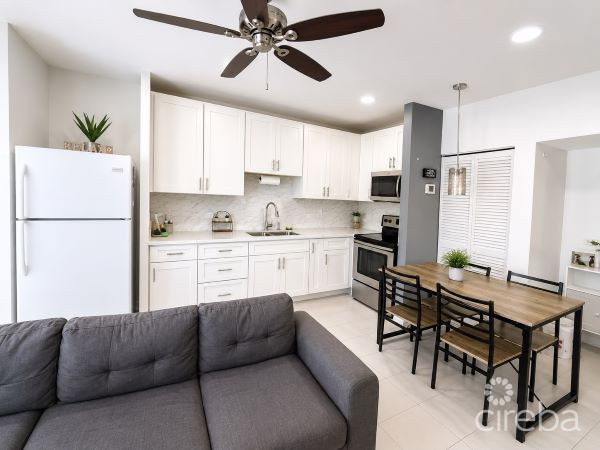 Windsor Lakes Block H, Unit 802