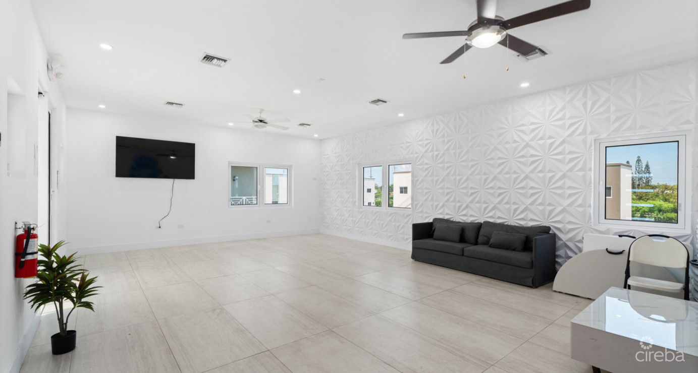 Designer Yarl 1 Bed #30 (2nd Fl, Pool View Residence)