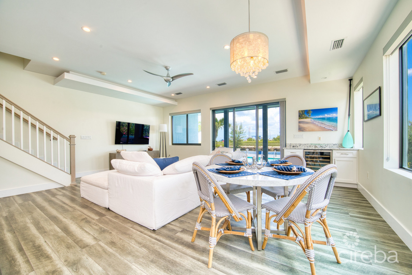 Large Seahaven 2 Bed With Pool - Oceanview And Canal Front
