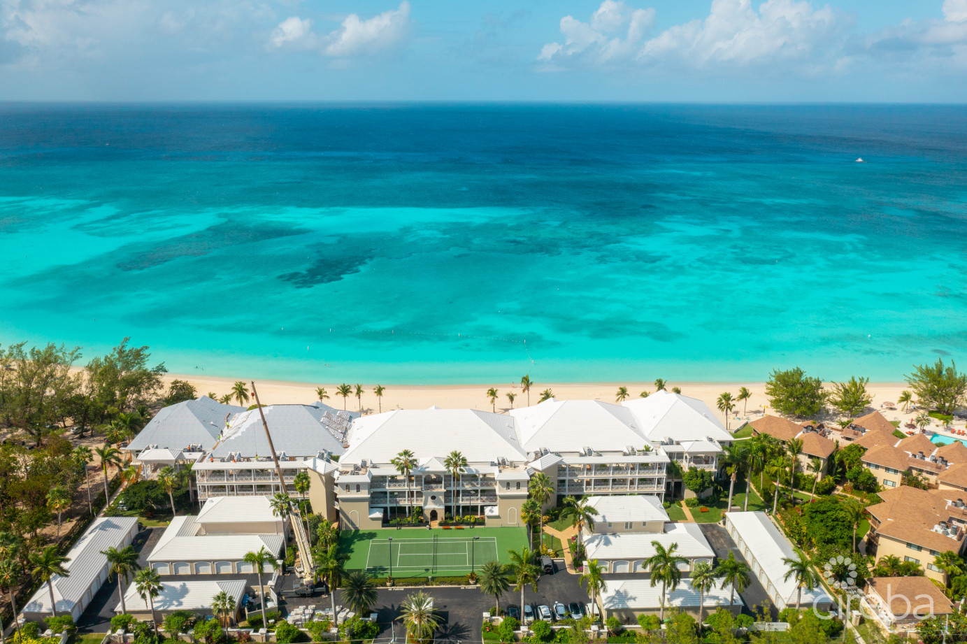 Pinnacle #34 Beachfront Penthouse With Garage