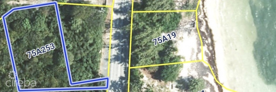 Gun Bay |  Ocean Front |  0.67 Acres