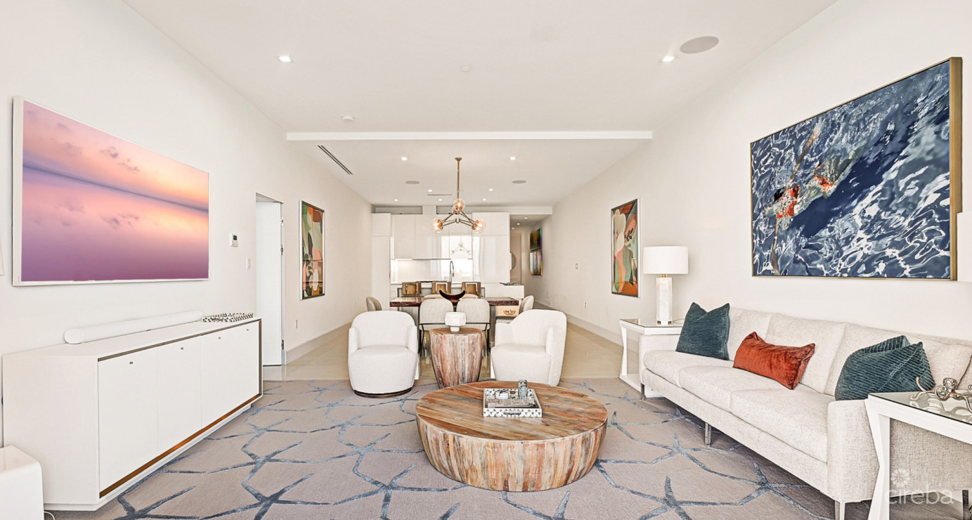 Expansive Oceanfront Residence - Fin 14