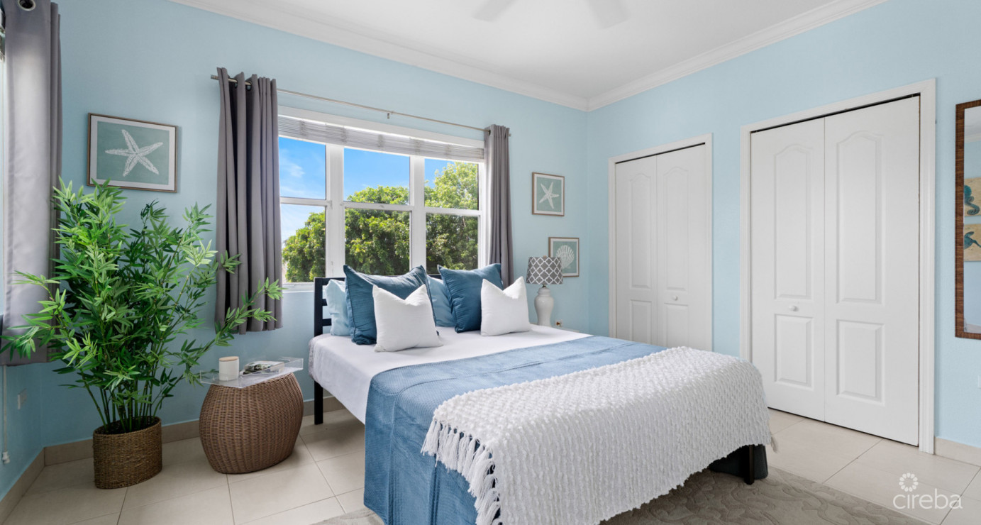 8 Grand Palms | Beautifully Presented, Large 2-bed Unit In Prime South Sound Complex