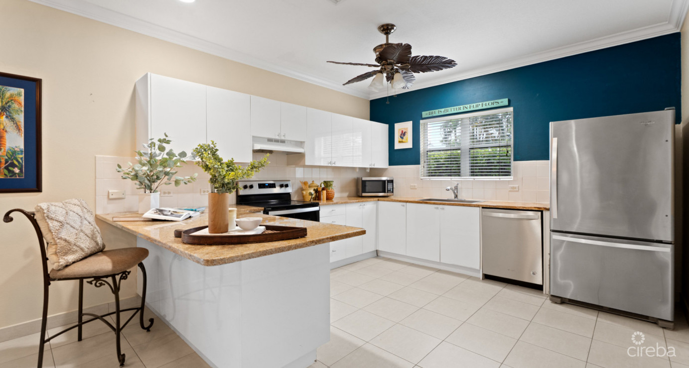 8 Grand Palms | Beautifully Presented, Large 2-bed Unit In Prime South Sound Complex