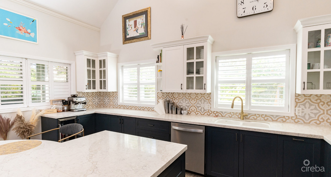 Elegant Patrick's Island Family Home (full Solar, Pool - 3 Bed, 2.5 Bath)