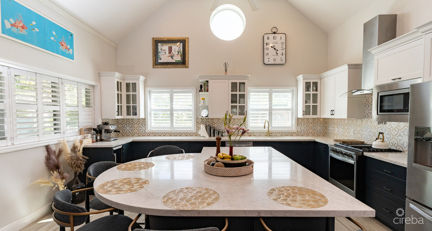 Elegant Patrick's Island Family Home (full Solar, Pool - 3 Bed, 2.5 Bath)