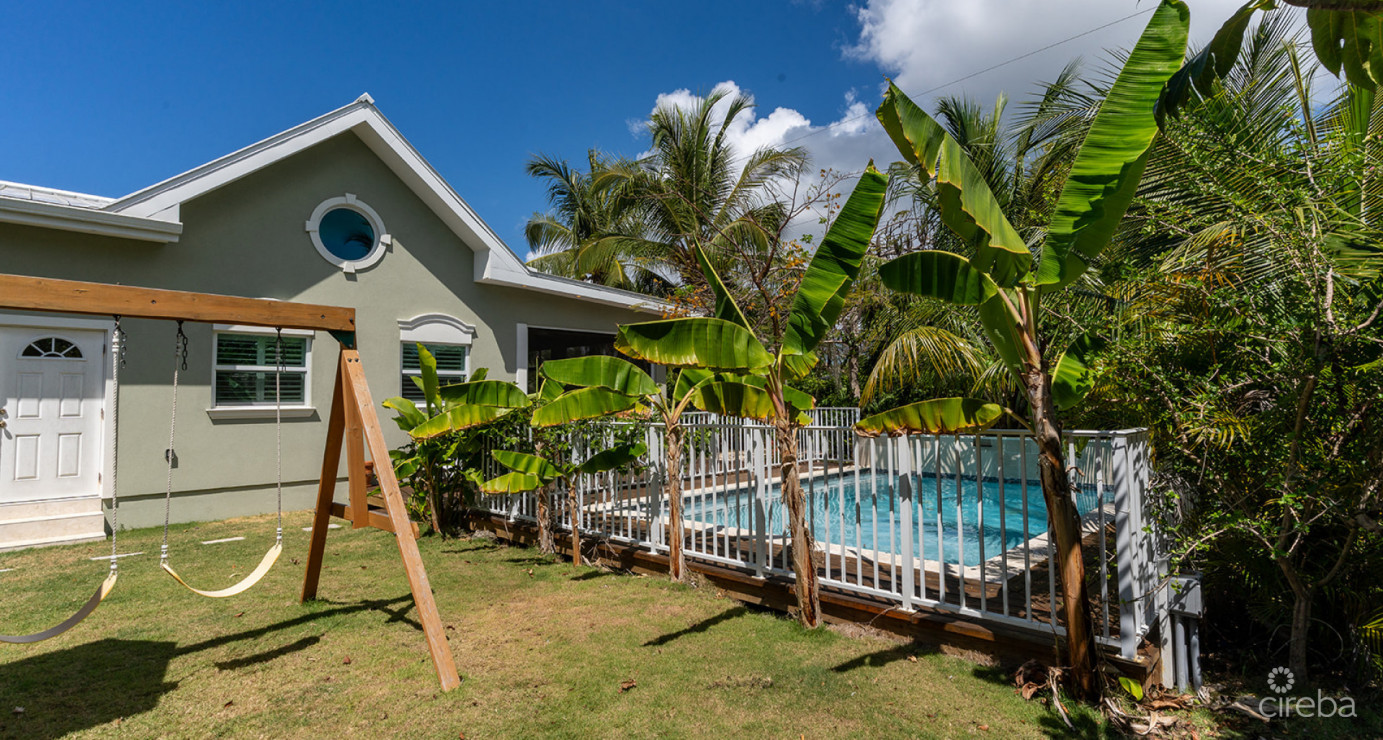 Elegant Patrick's Island Family Home (full Solar, Pool - 3 Bed, 2.5 Bath)