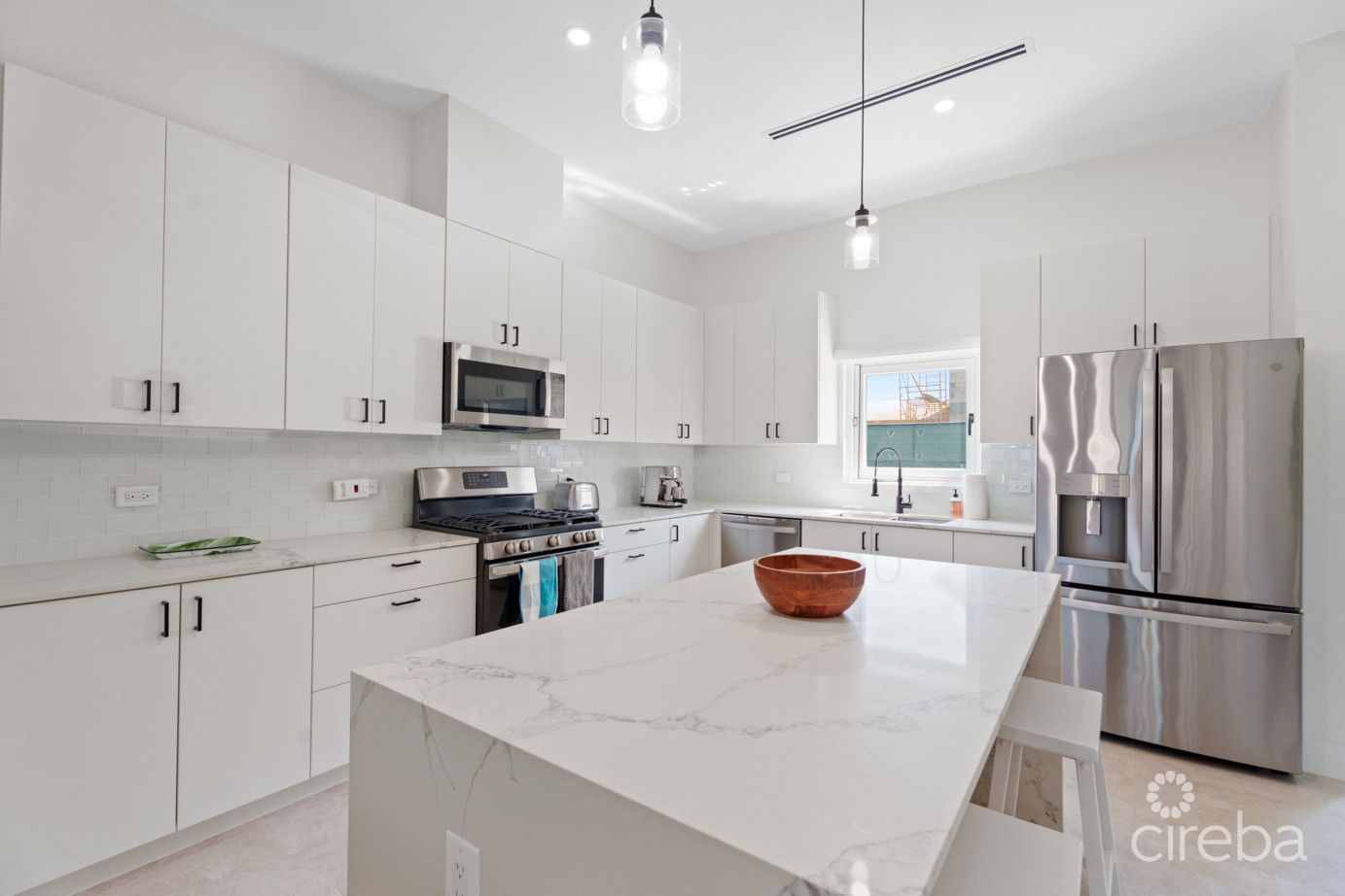 3 Bedrooms + Roof Terrace At The Meadows At Batabano - Residence 504