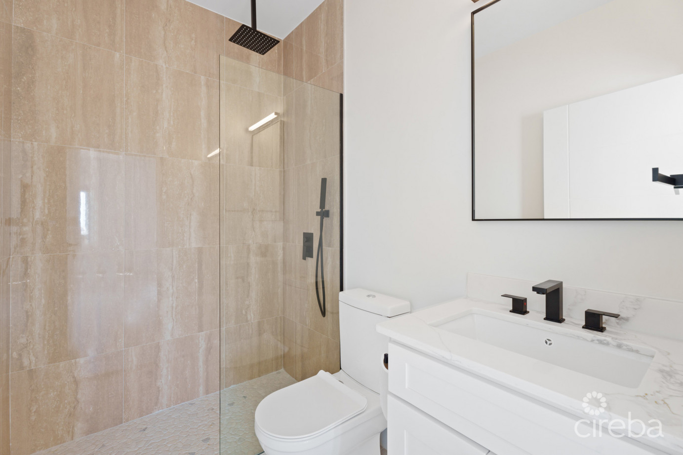 3 Bedrooms + Roof Terrace At The Meadows At Batabano - Residence 504