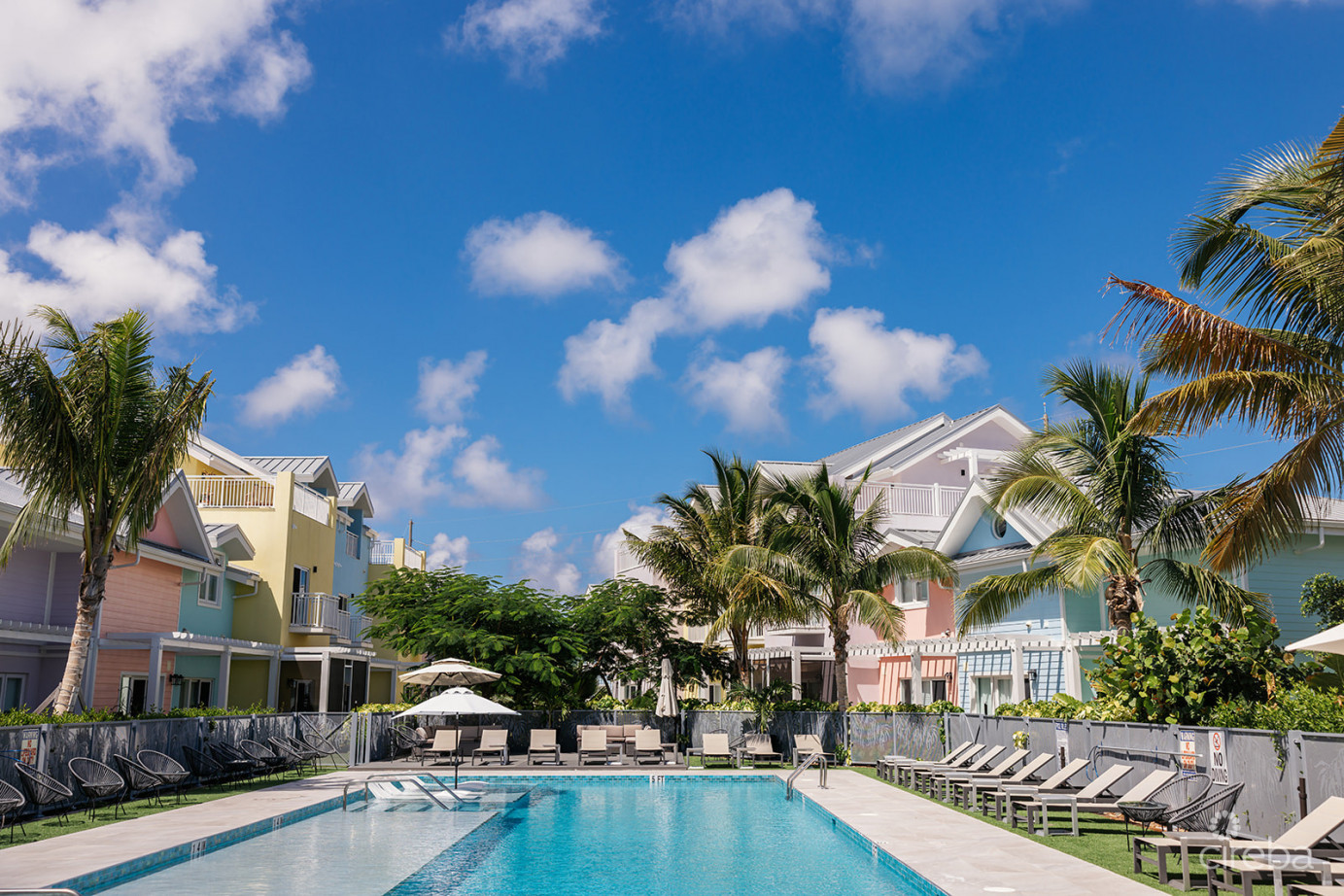 3 Bedrooms + Roof Terrace At The Meadows At Batabano - Residence 504