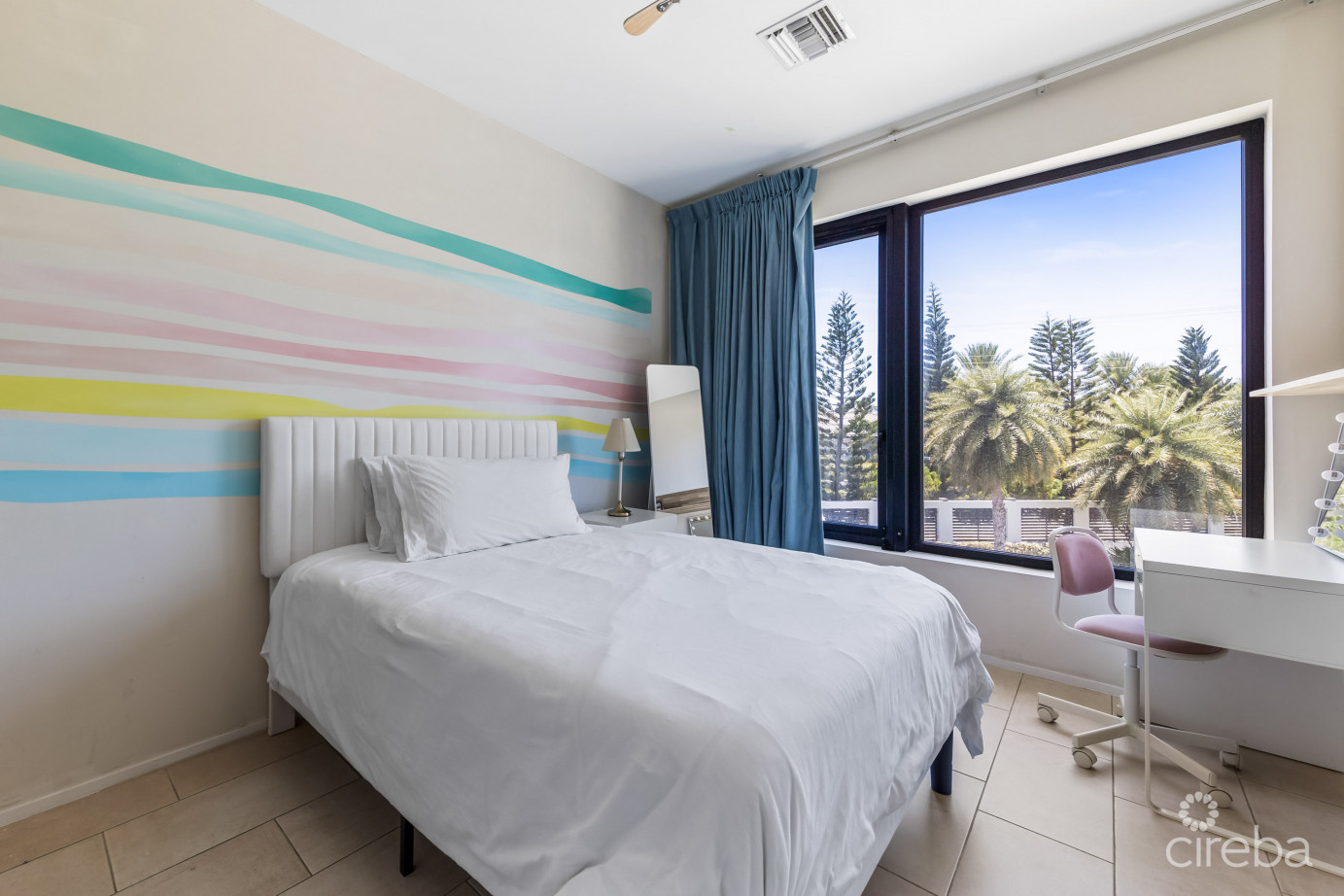 Vela #54, South Sound - Phase 1 - Ocean Views