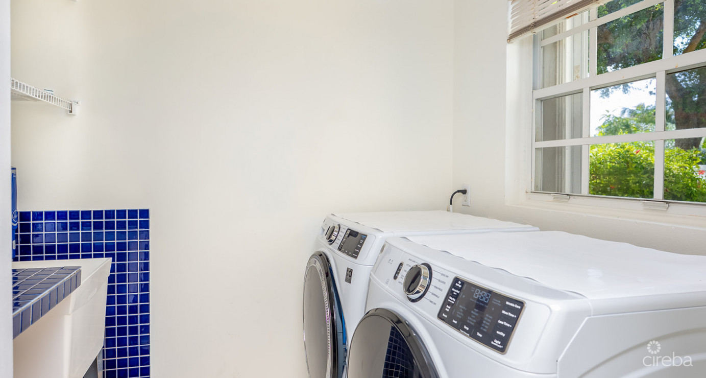Fountain Court Townhome - South Sound