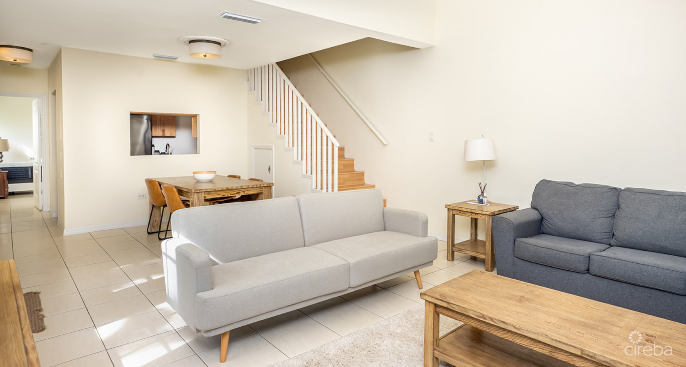 Fountain Court Townhome - South Sound