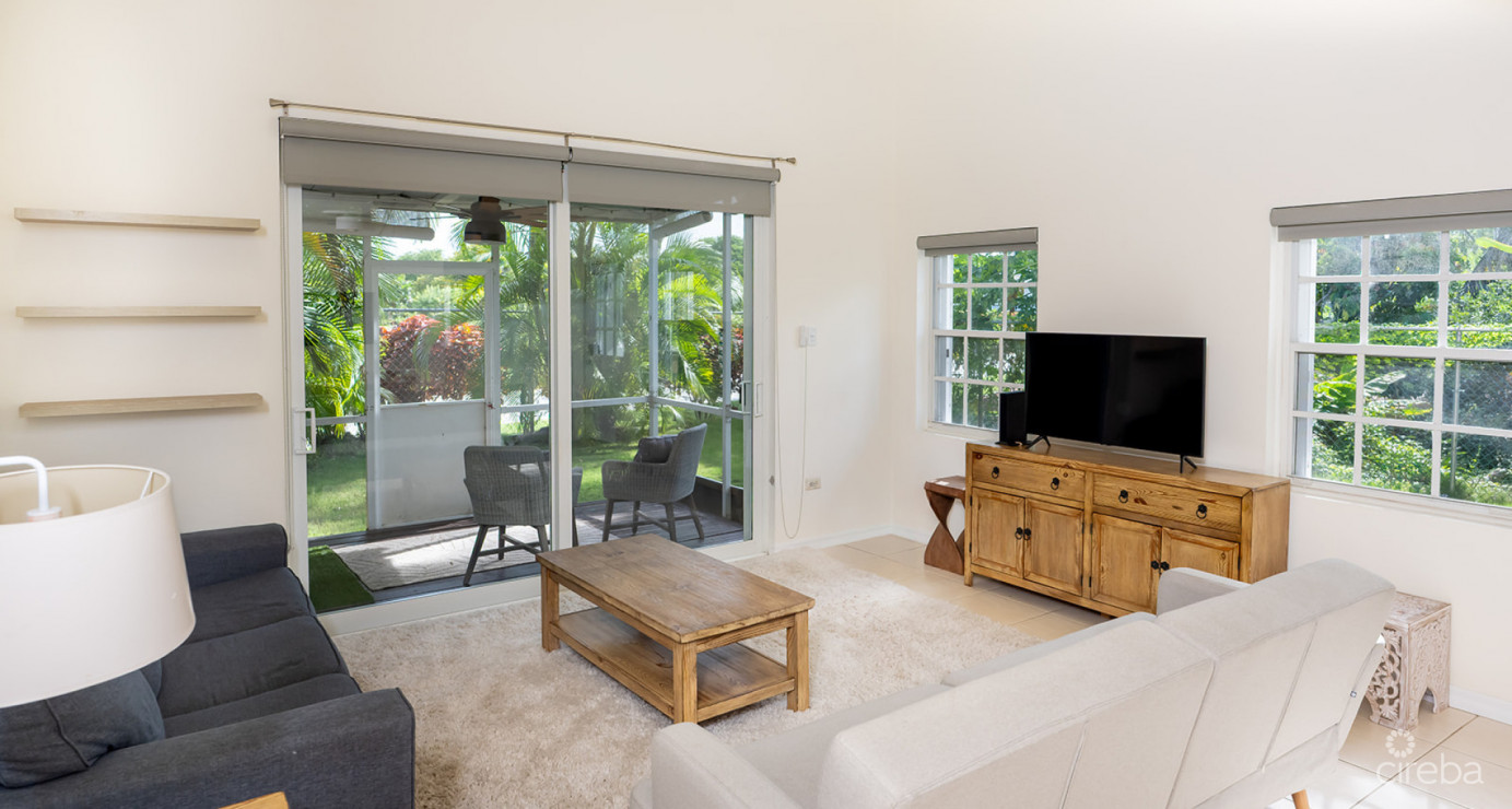 Fountain Court Townhome - South Sound