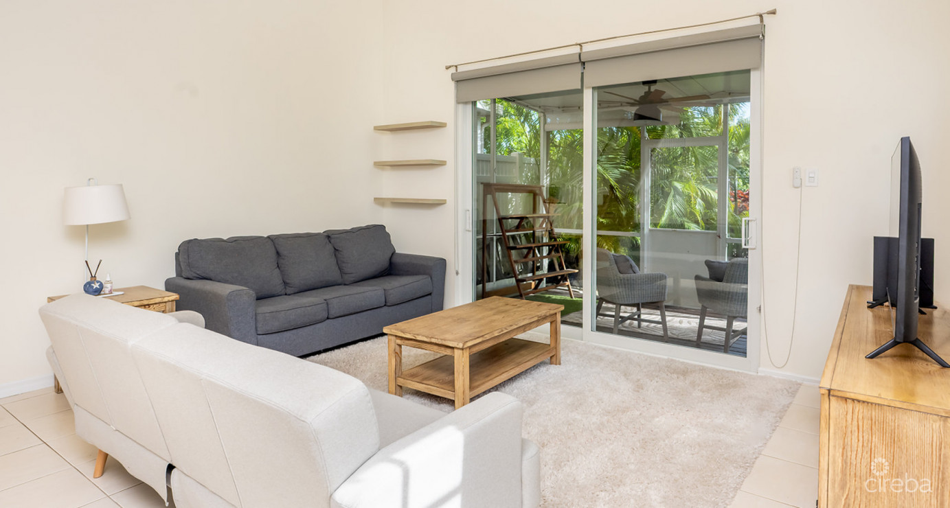 Fountain Court Townhome - South Sound