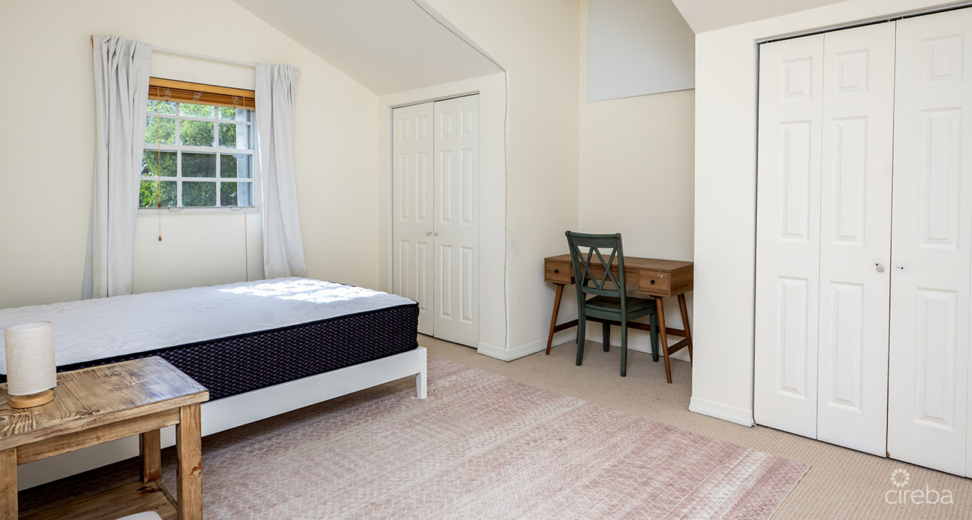 Fountain Court Townhome - South Sound