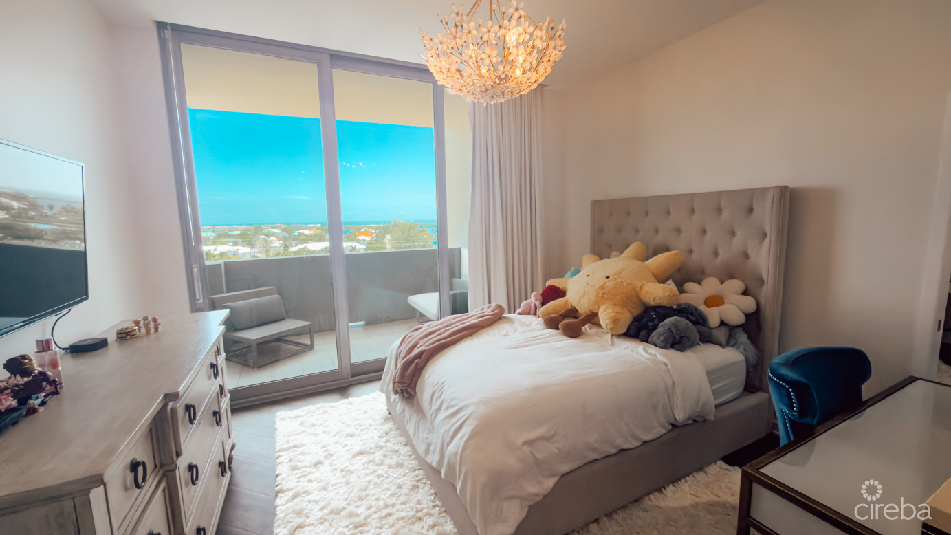 Seafire 3 Bedroom Luxury Residence On Seven Mile Beach