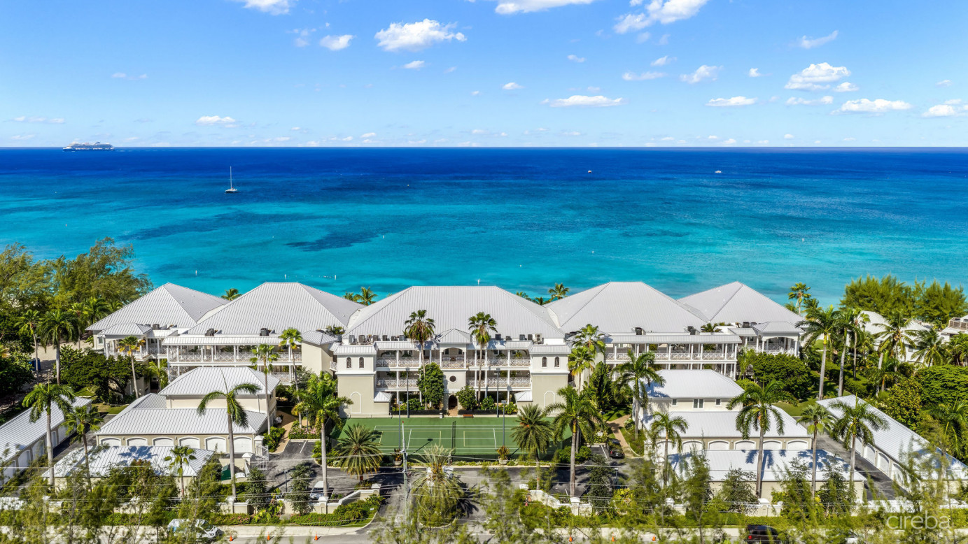Pinnacle #34 Beachfront Penthouse With Garage