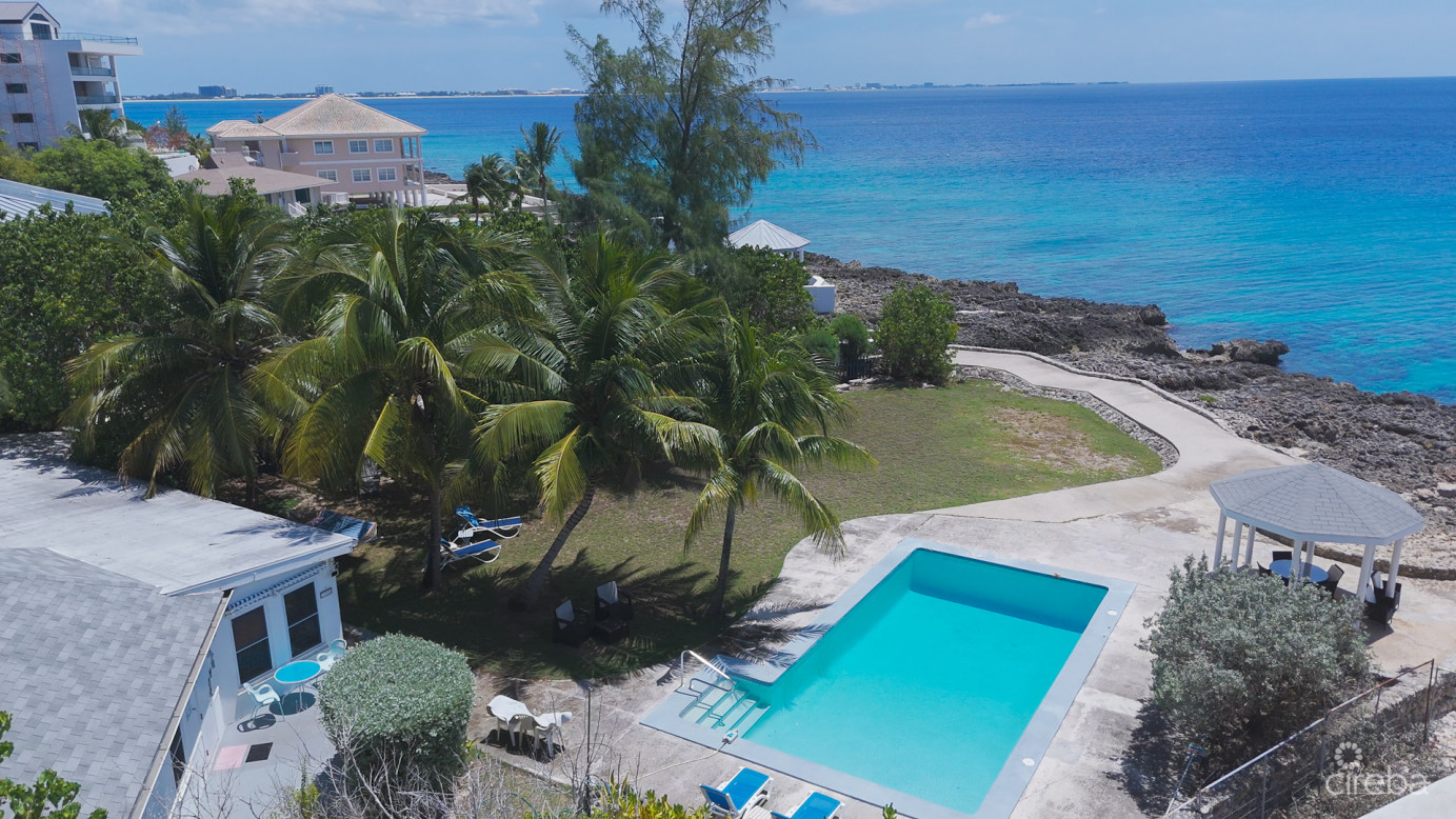 Villa Adel Oceanfront Home