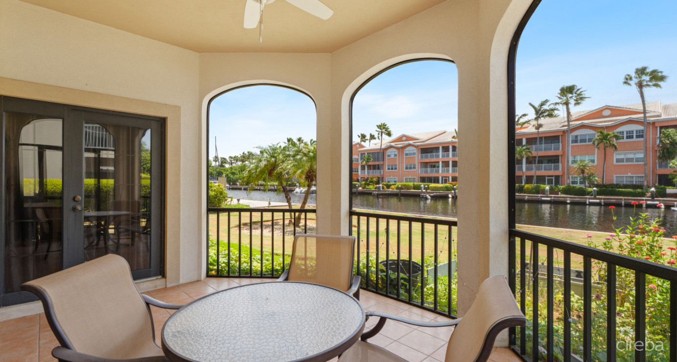 5 Canal Front Multifamily Properties | Snug Harbour - Investment Portfolio Opportunity