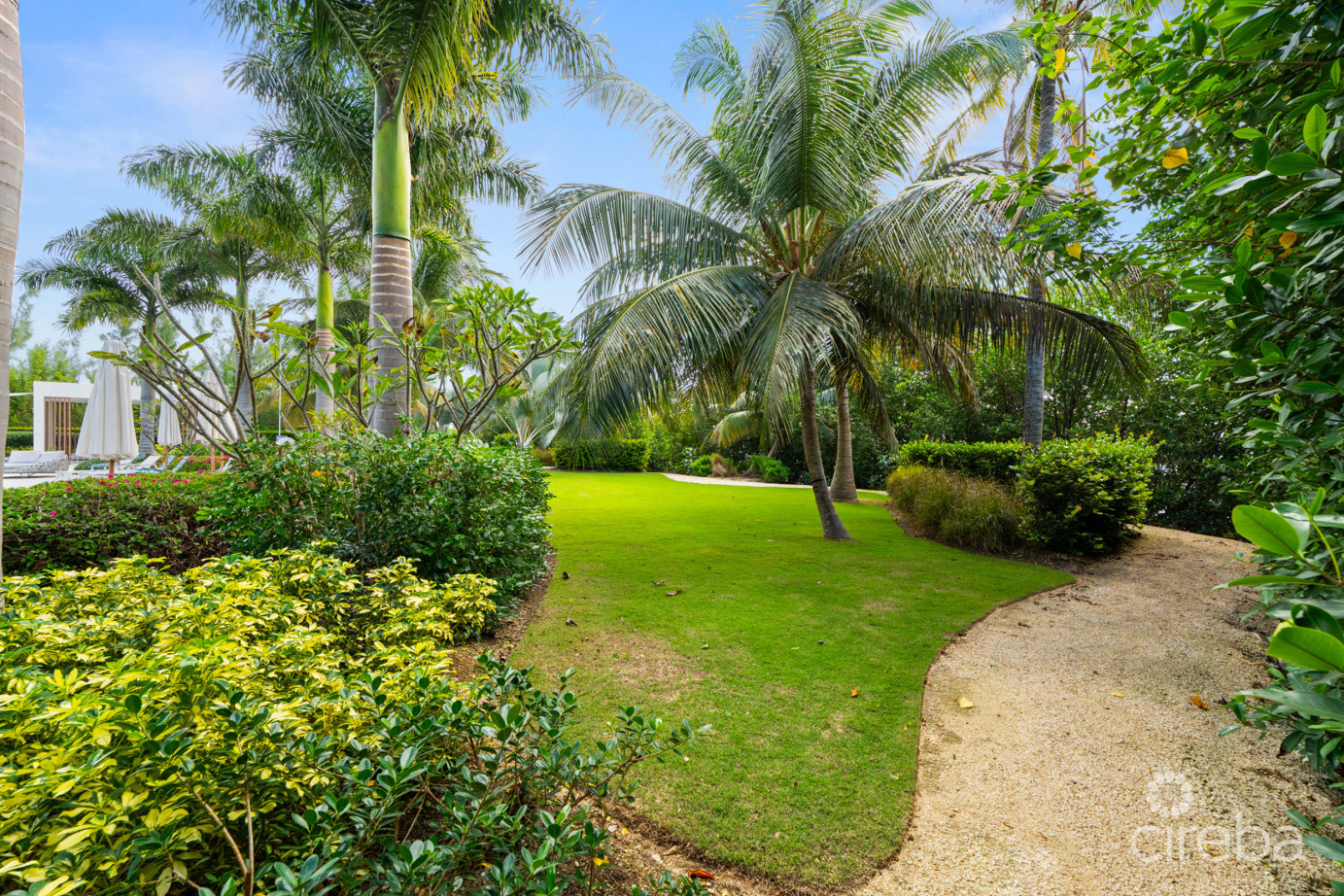 Aura  Oceanview Three Bed Townhome With Den