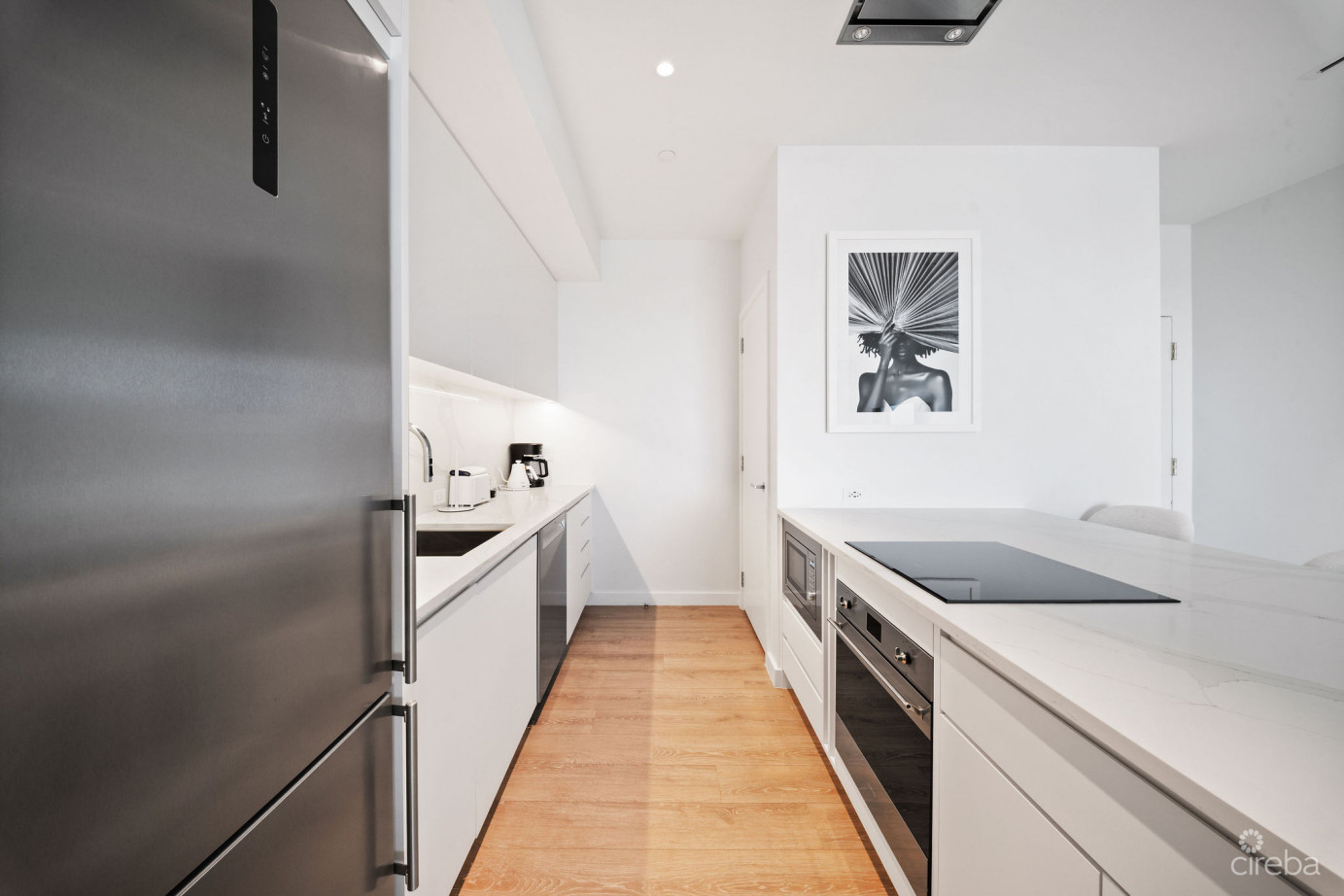 One | Gt Residences - Unit 914