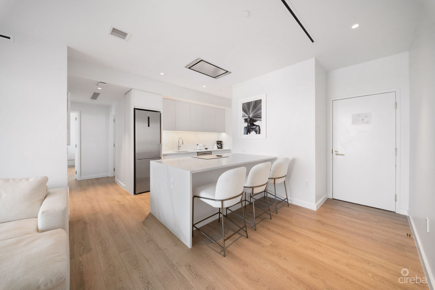 One | Gt Residences - Unit 914