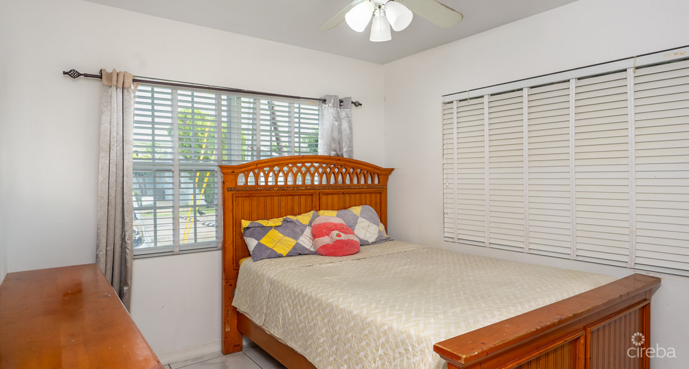 Silver Oaks Villa