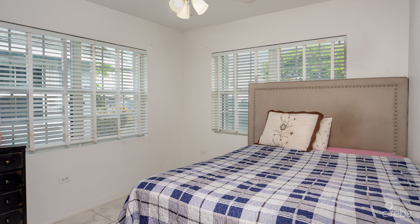 Silver Oaks Villa