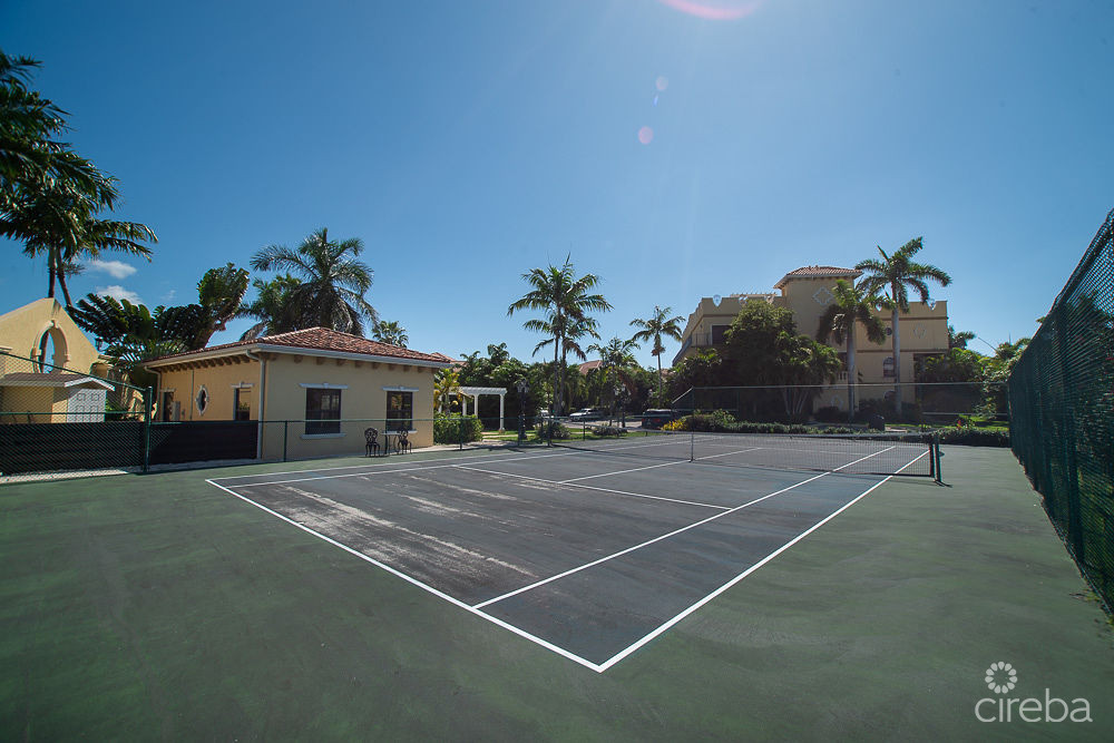Lantern Point 2 Bedroom Top-floor Condo - Prospect