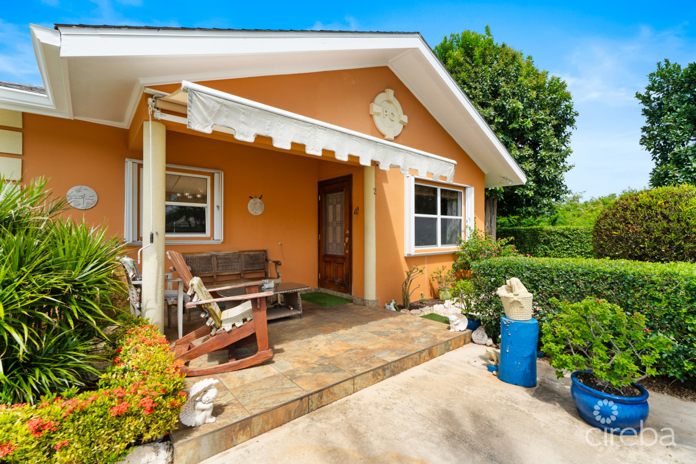 Beach Bay Duplex - X2 Homes. Both 2 Bed, 2 Bath With Double Garages