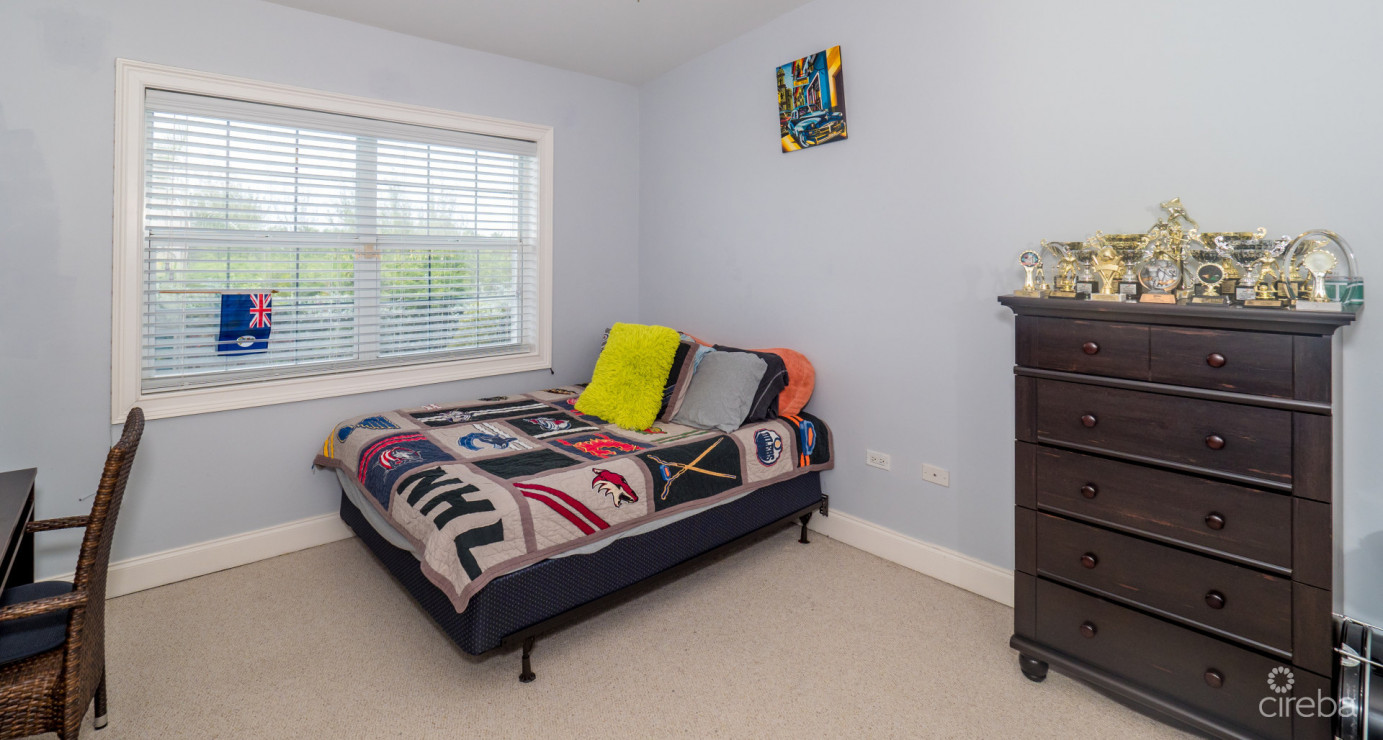 South Sound Ocean Front 4 Bed Windsor Village 25