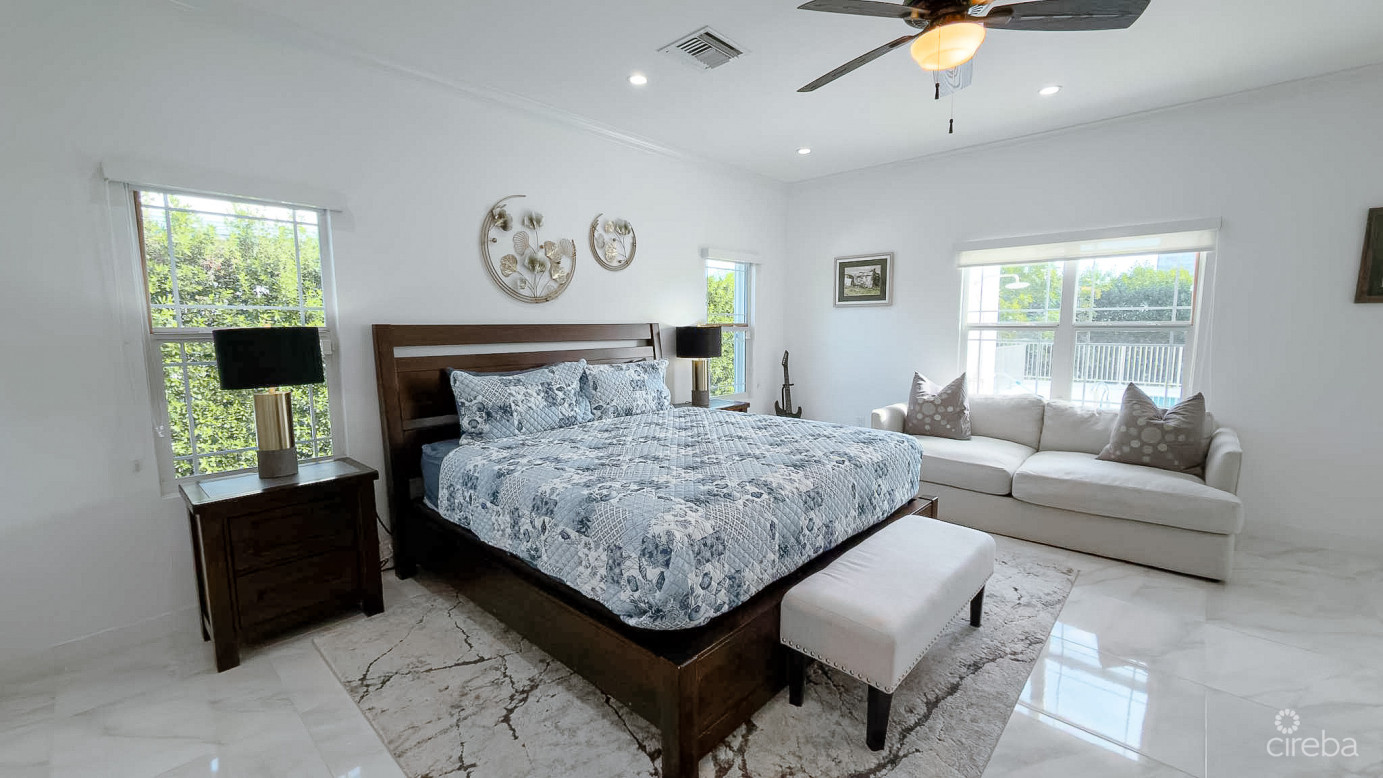 Shorecrest Circle 4 Bedroom Family Home