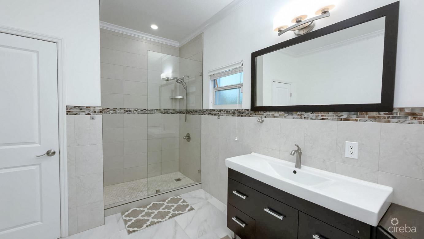 Shorecrest Circle 4 Bedroom Family Home