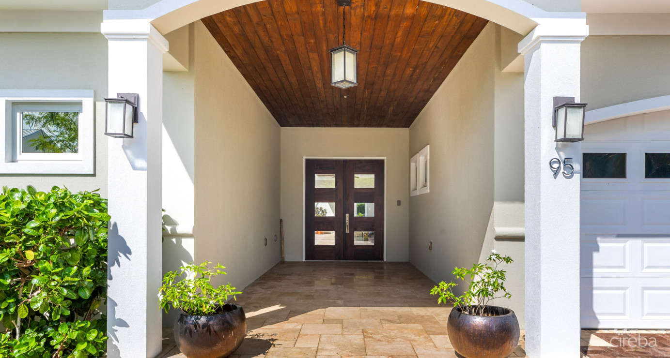 Exceptional Family Living At The Lakes | South Sound