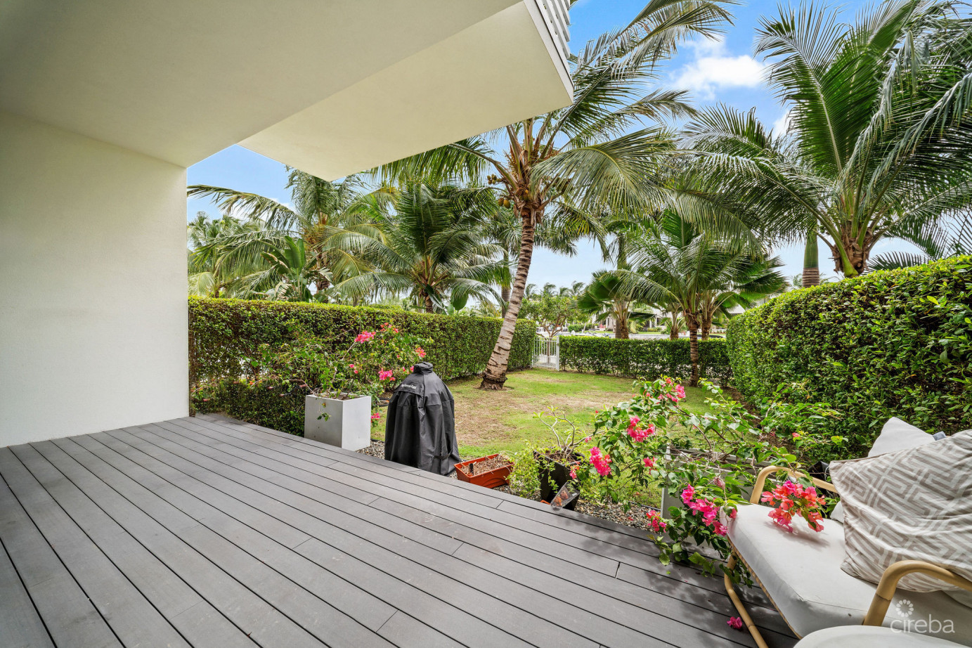 Solara #104 | Luxury Townhouse In Crystal Harbour