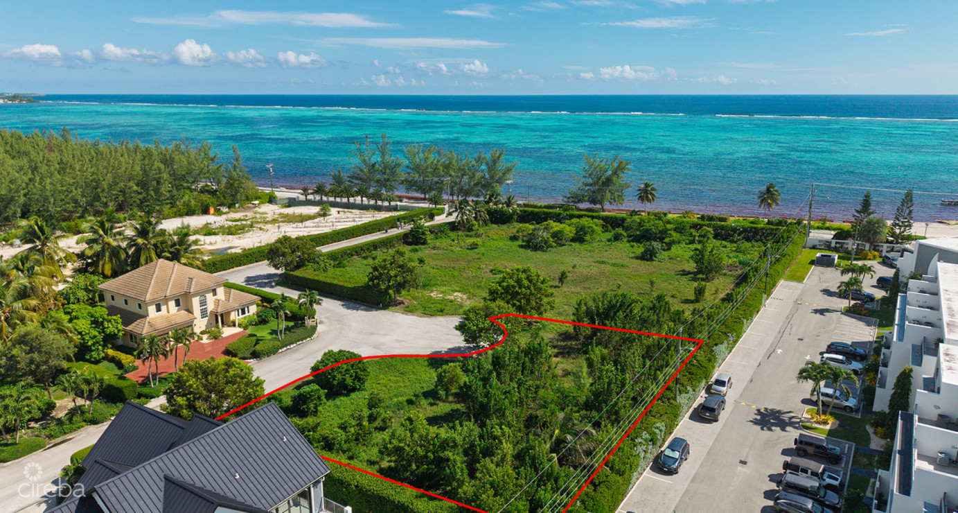 Large Lot In 'the Boulevard', South Sound- 0,4077 Acres