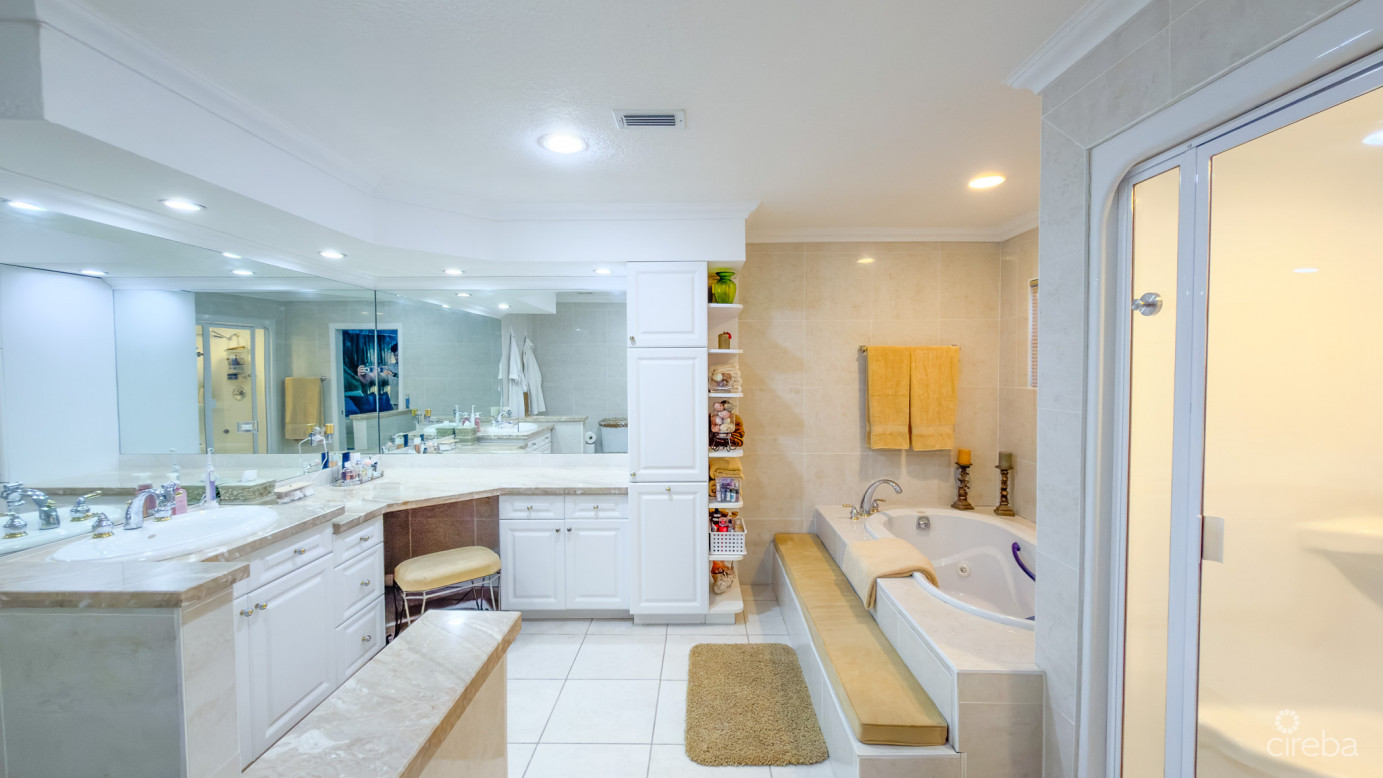 Rosedale Deluxe Two Bedroom Groundfloor Condo