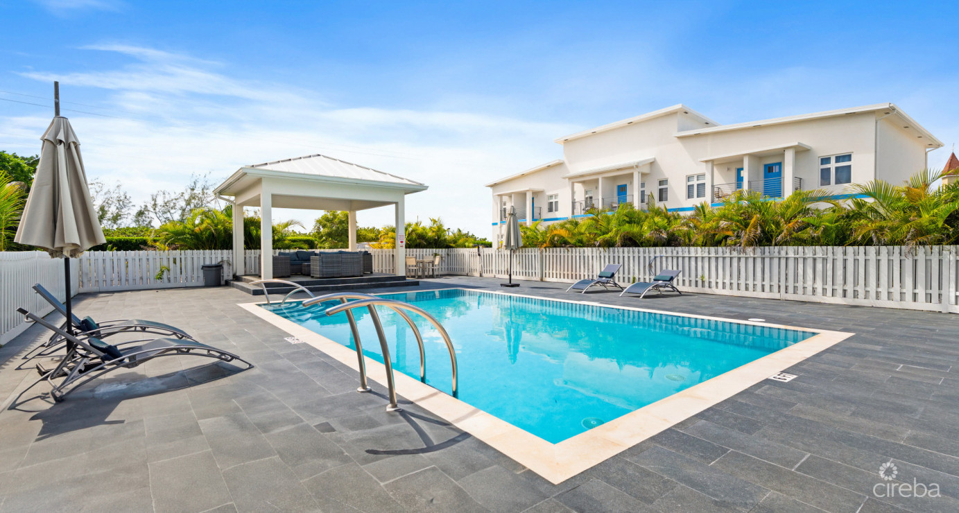 Ocean Vista 2 Bed/2.5 Bath Ocean View End Unit #1