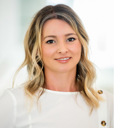 MONICA GHINEA MONICA GHINEA