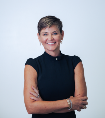 VICTORIA IACOVIELLO VICTORIA IACOVIELLO