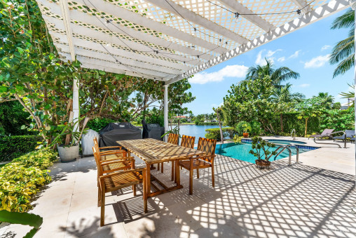 Bimini Drive  - Grand Harbour  Exclusive 5-bed Waterfront Home