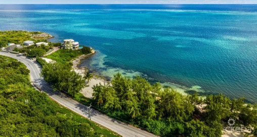Gun Bay Beachfront Development Site  East End