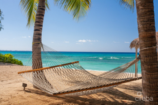 Sea Breeze On 7mb - 4 Bedroom Plus Den