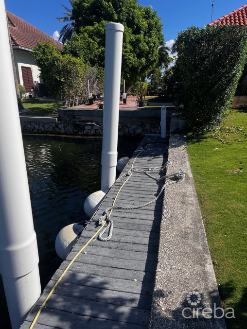 Cayman Islands Yacht Club Canal Front Residence